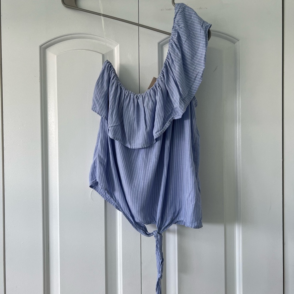 Mossimo One Shoulder Top
